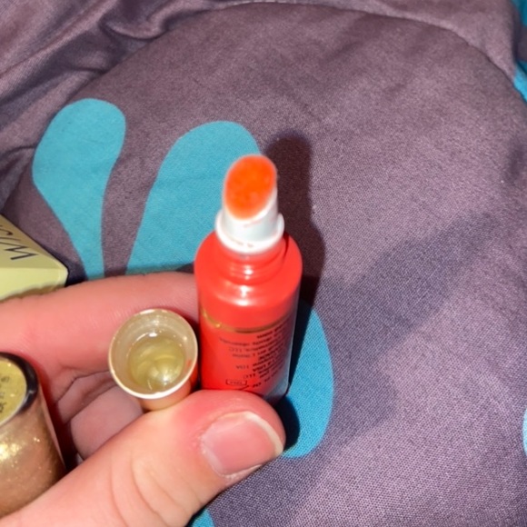 too faced lipstick - Picture 3 of 5